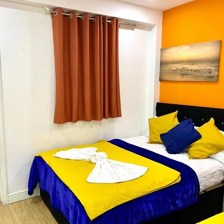 London 2 Bedroom Apartment, Kitchen, Reception And Private Garden Exterior foto